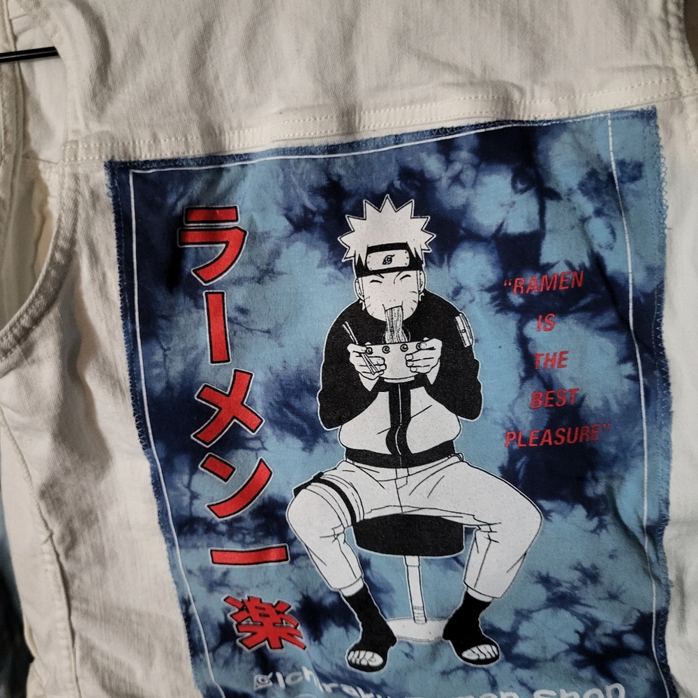 Express M white denim vest Naruto Applique